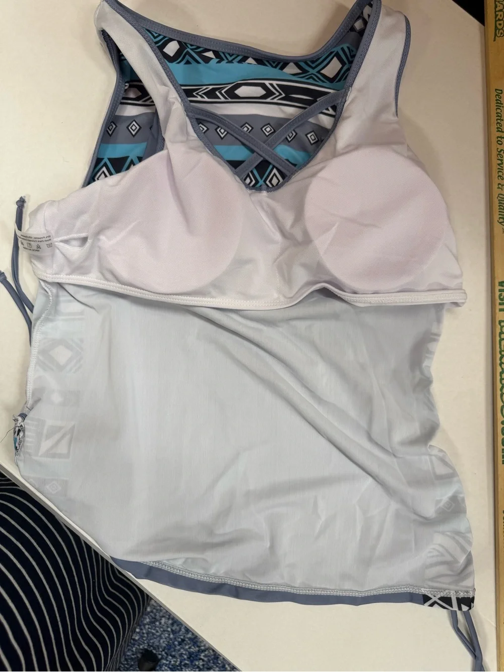 NWT Blue & White Ikat Print Tankini Swimsuit Set w/ Boy Shorts - L